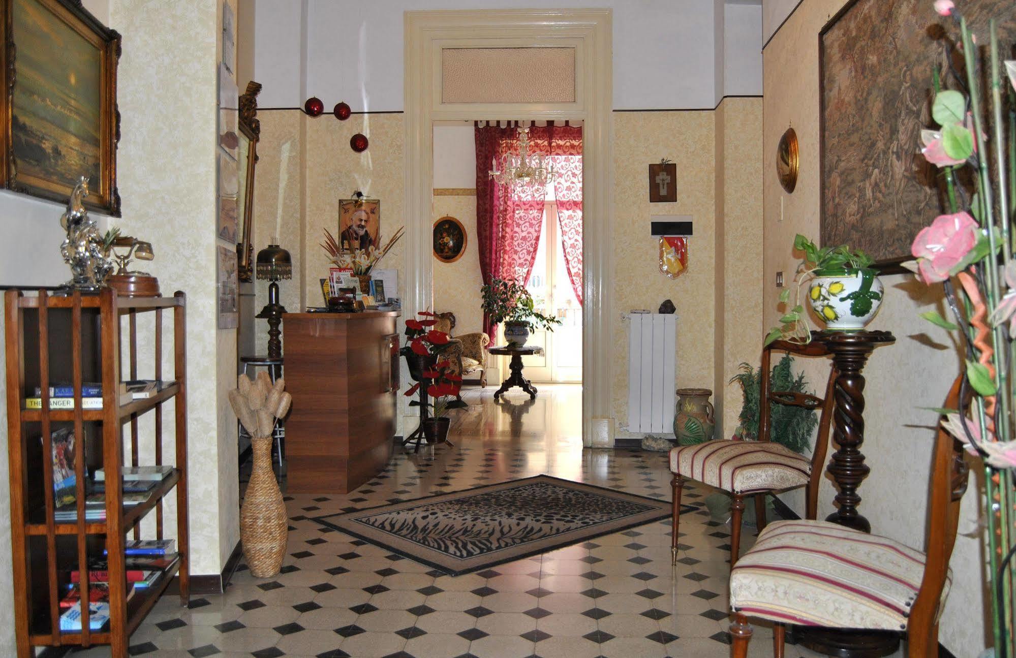Bed And Breakfast D'Angelo 팔레르모 외부 사진